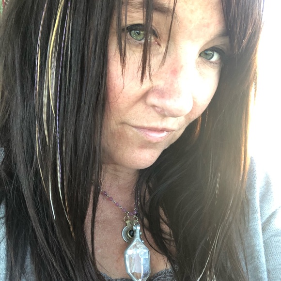 Meet your Posher, Cory - Picture 1 of 5